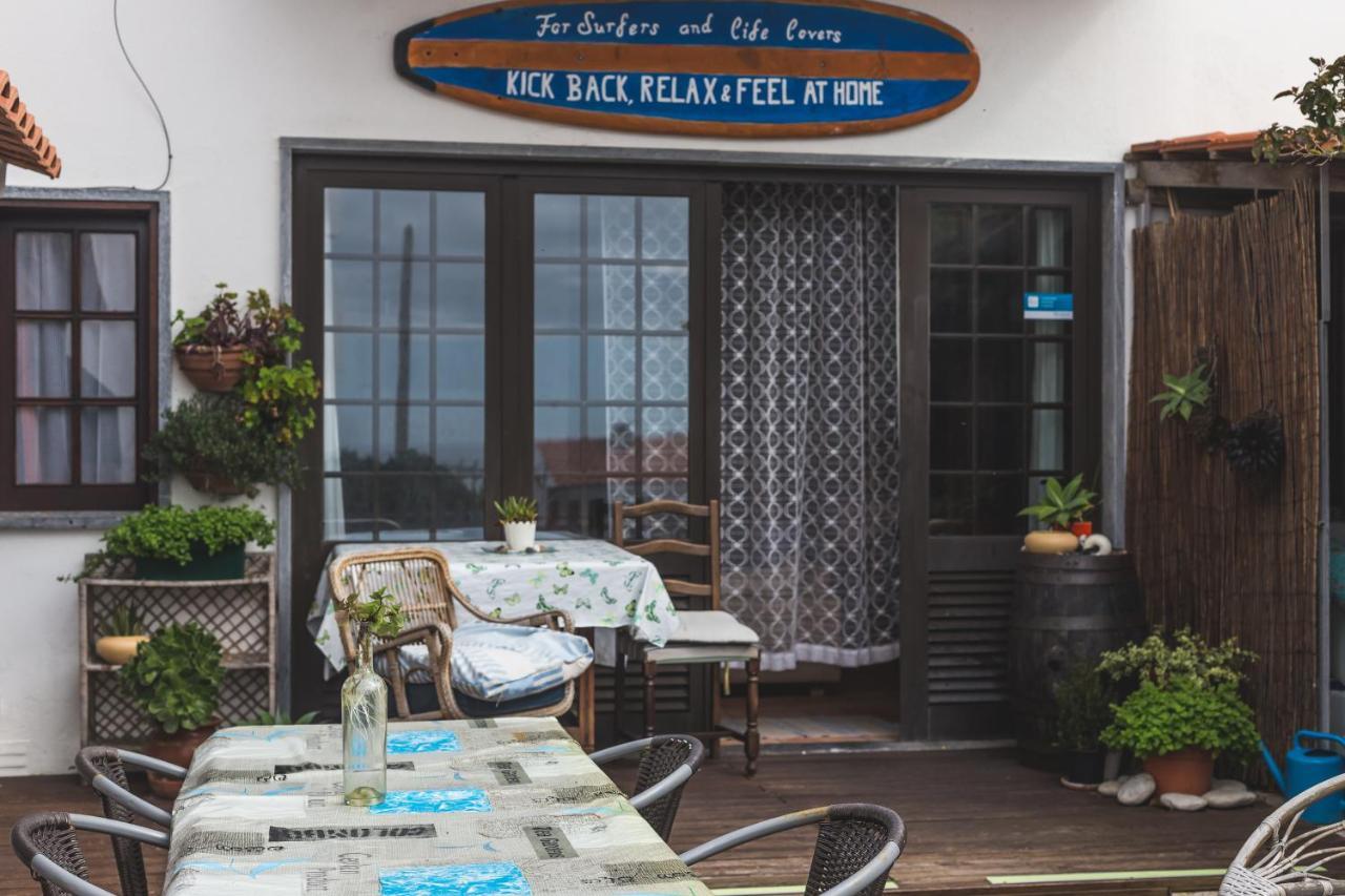 Ericeira Chill Hill Hostel & Private Rooms - Peach Garden Экстерьер фото
